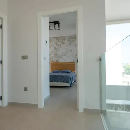 Yourspain Laguna 48 Apartament *